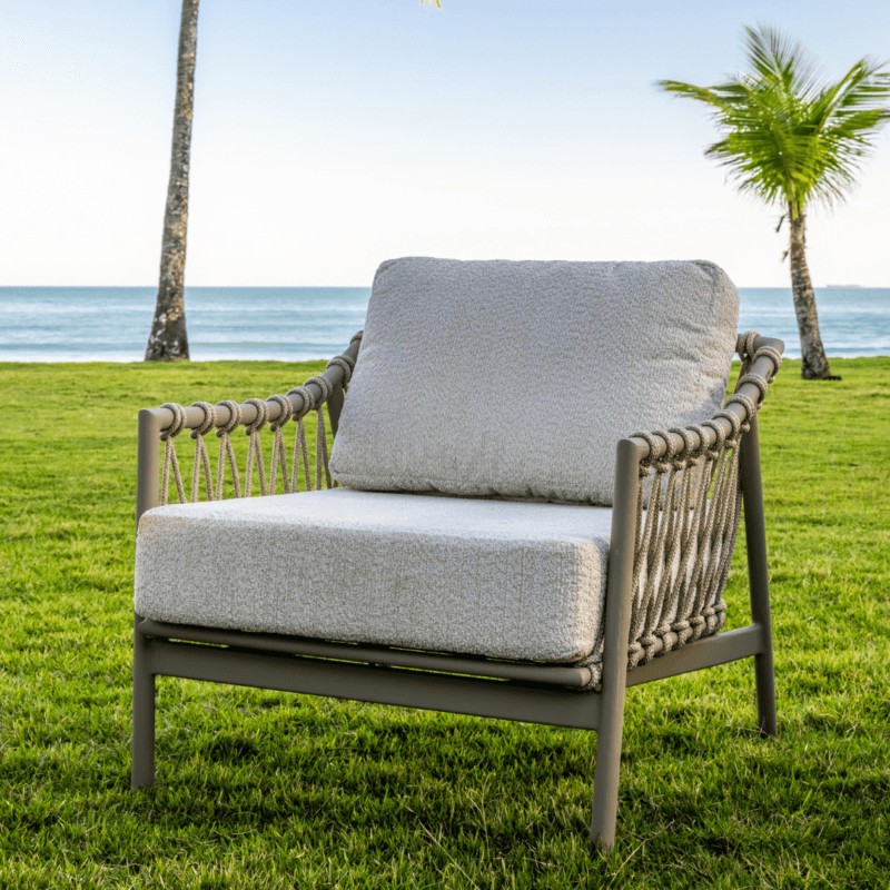 POLTRONA LEBLON BEGE