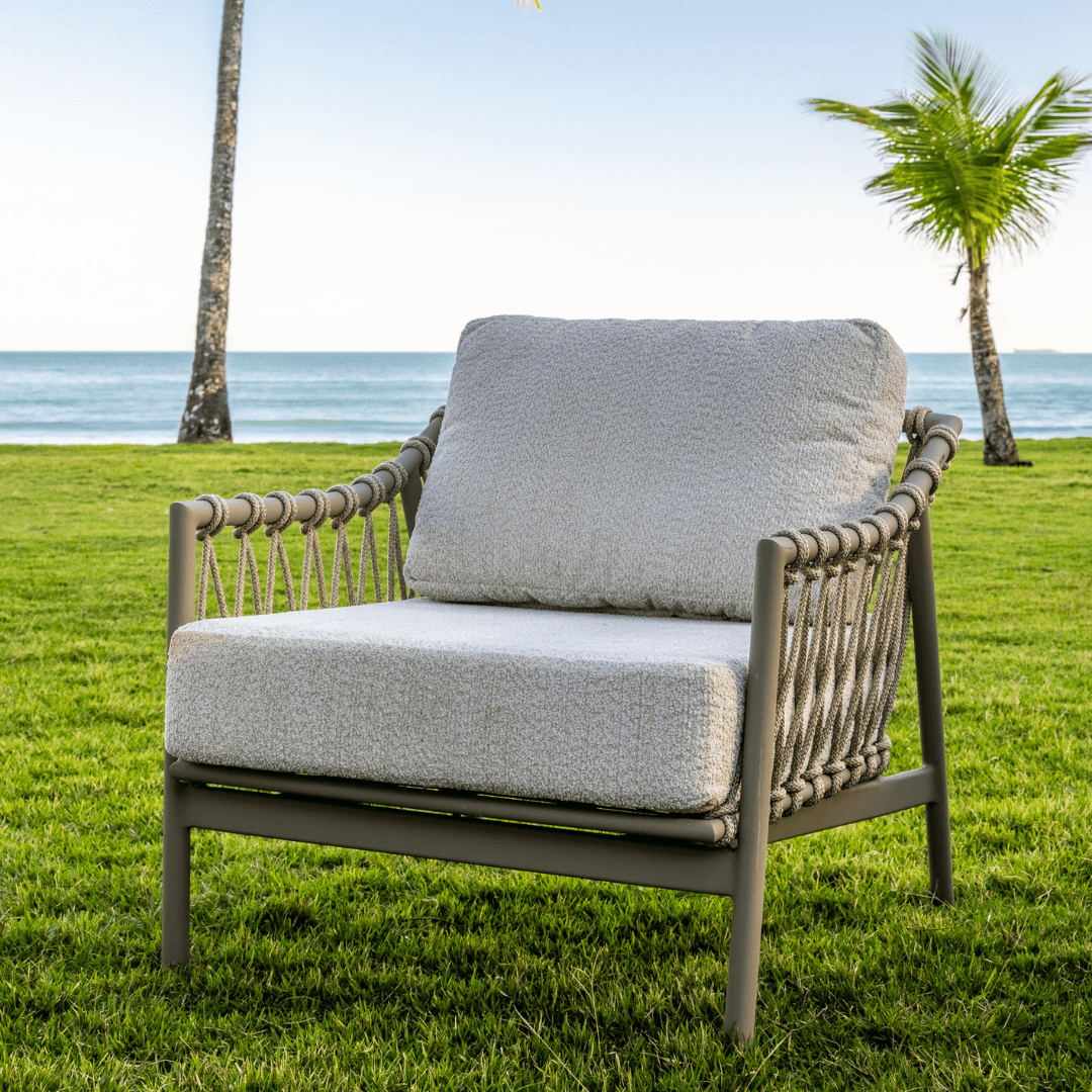 POLTRONA LEBLON BEGE